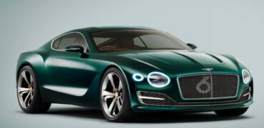 Bentley EXP 10  chasseuse d'Aston Martin