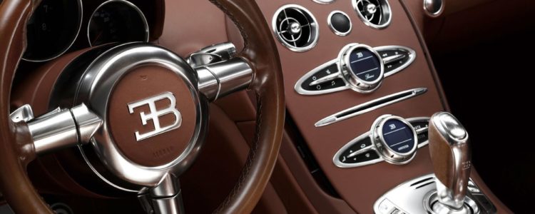 Cet été, il sera possible de piloter une Bugatti Veyron sans l'acheter !