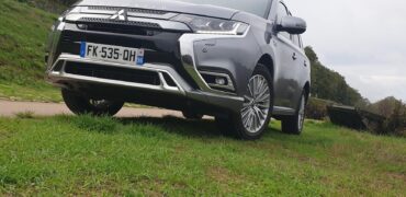 mitsubishi outlander PHEV