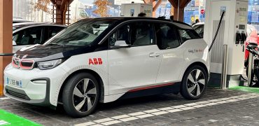 véhicules électriques bornes abb