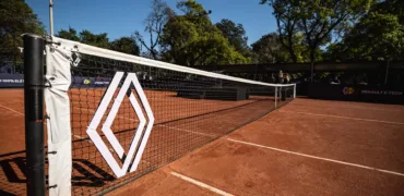 tennis renault